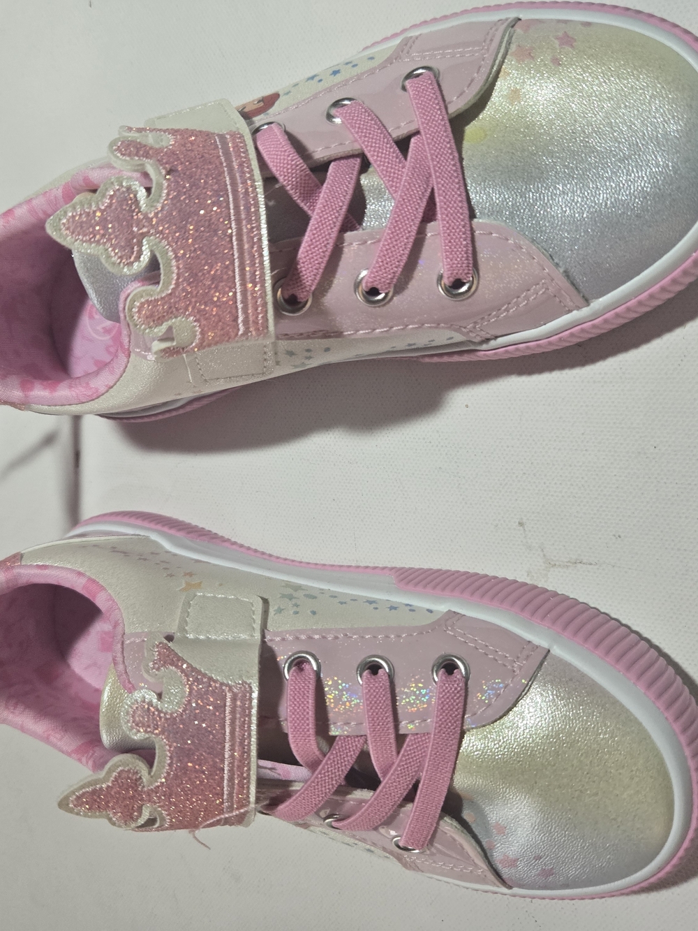 Disney Princess Light‑Up Sneakers – Kids Size 12 – New With Tags